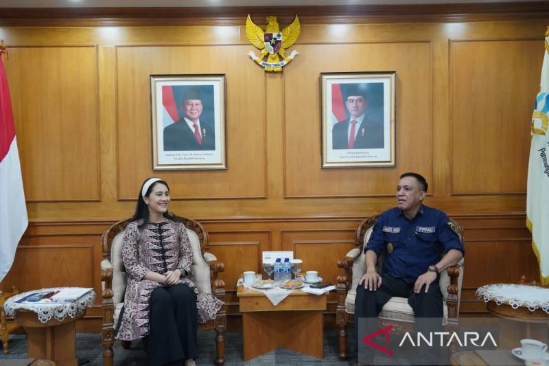 Wamen Isyana: Remaja perlu dilindungi mulai dari keluarga dan sekolah
