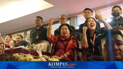Tangis Megawati Pecah Saat Wajah dan Suara Bung Karno Muncul di Gelora Bung Tomo