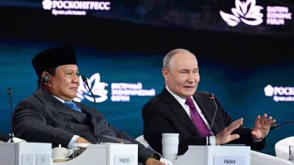 Investasi Pabrik Pupuk hingga Kapal Canggih, Hasil Pertemuan Prabowo-Putin di Vladivostok