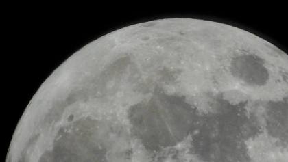 Bulan Benar-Benar Bergerak Menjauhi Bumi, Begini Dampaknya
