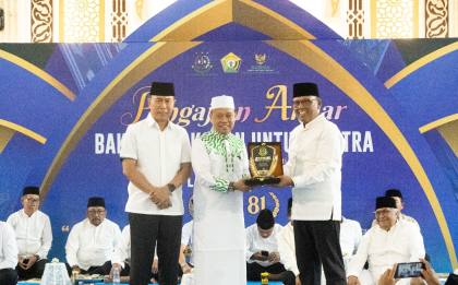 Pengajian Akbar Kejati Sultra Sukses, Ustaz Das’ad Latif Ajak Pejabat Berdonasi Bangun Rumah Warga