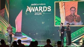 Fadli Zon Raih detikSumatera Awards 'Penjaga Pusaka dan Memori Kolektif Sumatera'