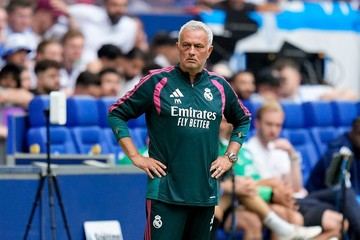 Mourinho Sekarang Lebih Sabar, Nggak Tahu Nanti