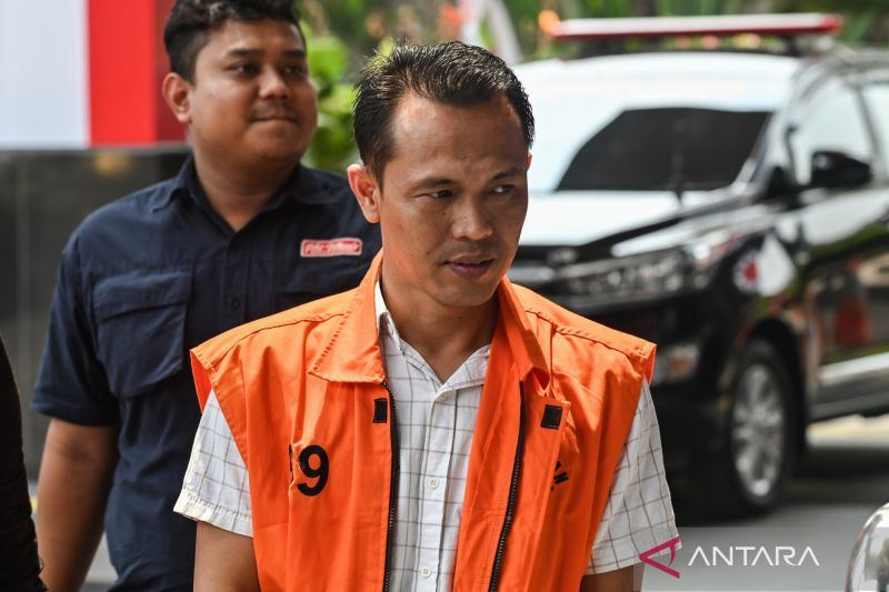KPK sita dokumen usai geledah Dinas PUPR dan Setda Muara Enim