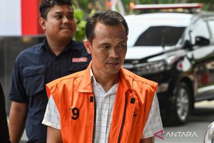 KPK sita dokumen usai geledah Dinas PUPR dan Setda Muara Enim