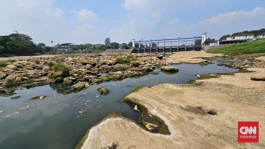 Debit Sungai Cisadane Tangerang Menurun, Waspadai Kekeringan