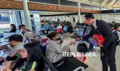 Batal Terbang, Calon Penumpang Menumpuk di Bandara Soekarno-Hatta