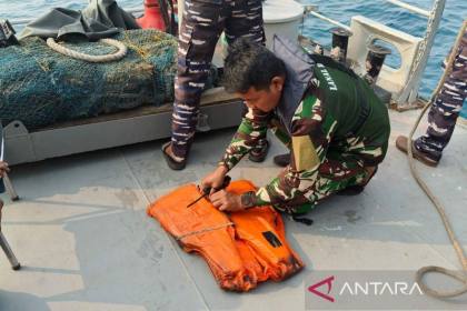 Kemarin, temuan pelampung hingga TNI sita 21.400 batang ganja
