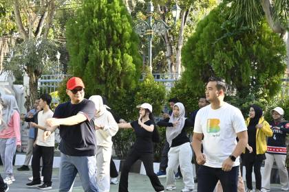 Kanwil Kemenkum Sultra Gelar Senam dan Olahraga Bersama | LPP RRI