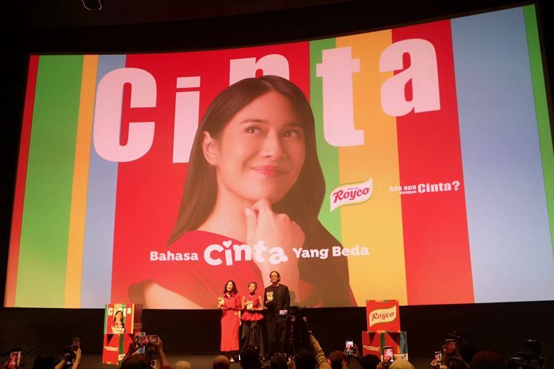 "Bahasa Cinta yang Beda" lanjutkan kisah "AADC 2" 10 tahun kemudian