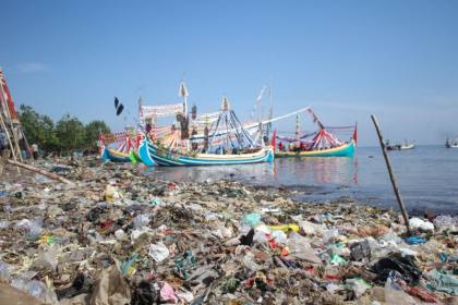 Peneliti Jepang kembangkan AI deteksi sampah plastik di dasar laut