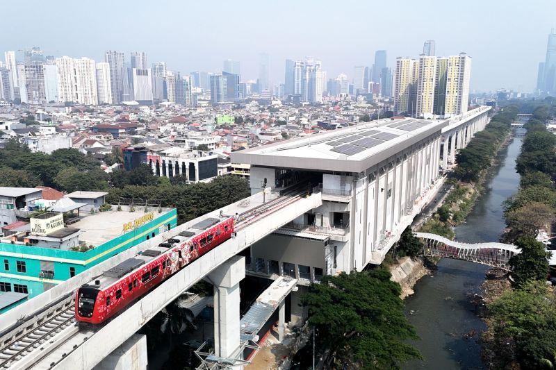 LRT Jakarta rute Manggarai-Velodrome mulai beroperasi hari ini