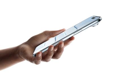 Desain kaca iPhone 20 dikabarkan akan dibuat seperti iPhone Air