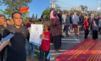 Brimob Polda Sultra vs Warga Memanas! Sengketa Lahan 120 Hektare di Konsel Berujung Aksi Perlawanan