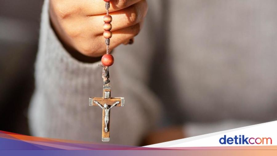 Susunan Doa Rosario Rabu 26 Agustus 2026, Menyusuri Peristiwa Mulia