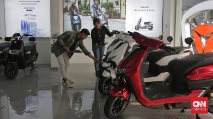 Konsumen Tunda Beli Motor Listrik Jelang Subsidi, ke Dealer Cuma Nanya