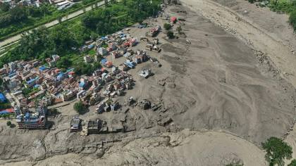 Banjir Bandang Nepal: Korban Tewas Jadi 160 Orang, China dan India Kirim Bantuan