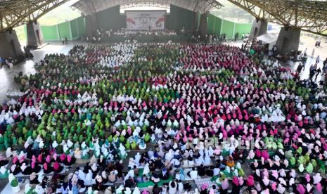 Maulid: Taman Cinta yang Selalu Bersemi
