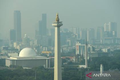Kualitas udara Jakarta tak sehat Senin pagi ini