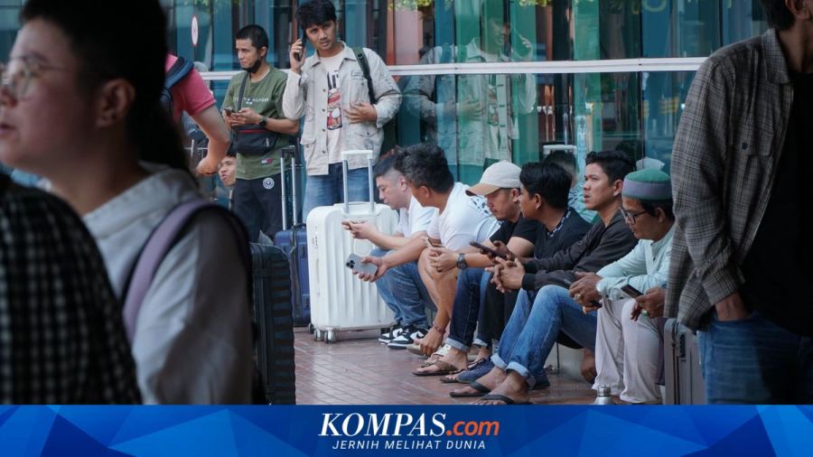 1.320 Penerbangan dan 1.73.474 Penumpang di Bandara Soetta Terdampak Erupsi Anak Krakatau