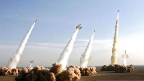 Garda Revolusi Iran Bersumpah akan Balas Serangan AS ke Pulau Larak