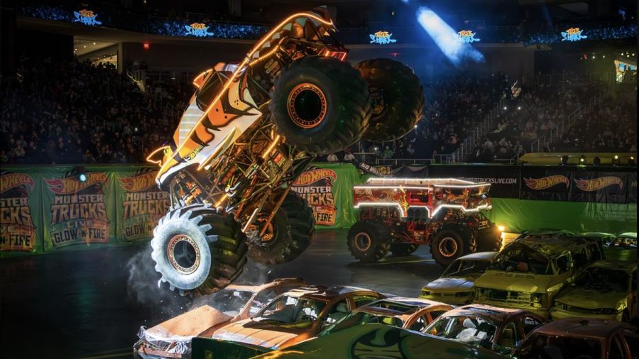 November, Hot Wheels Monster Trucks Live: Glow-N-Fire Guncang Jakarta