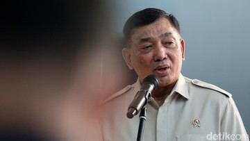 Soal Target Pemadaman Karhutla, Menhan Sjafrie: Tergantung Rakyat Indonesia