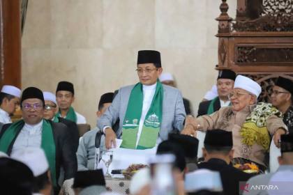 Menag ajak umat teladani Rasul SAW dan lanjutkan perjuangan Noer Ali