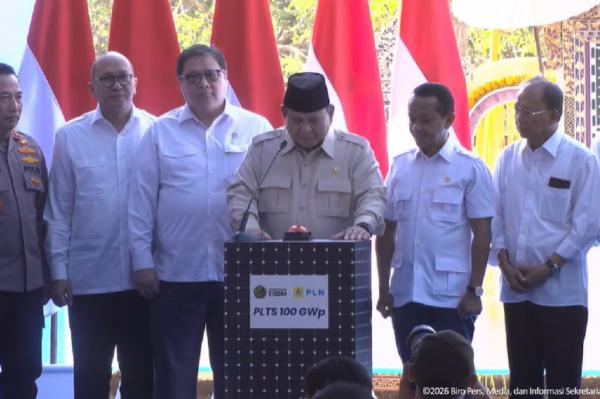 Prabowo Luncurkan Proyek PLTS 100 GWp di Bali: Kita Bangsa yang Berdiri di Atas Kaki Sendiri!