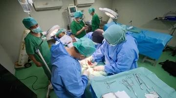 Kampus-kampus Kirim Tenaga Medis ke Daerah Terdampak Gempa NTT