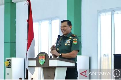 Pangdam XXI imbau warga Lampung tetap tenang sikapi erupsi GAK