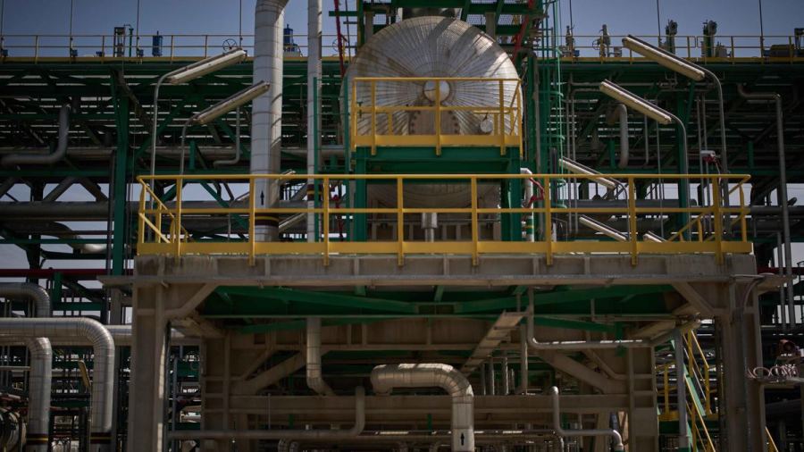 Harga Minyak Naik 7% dalam Sepekan Imbas Perang AS-Iran