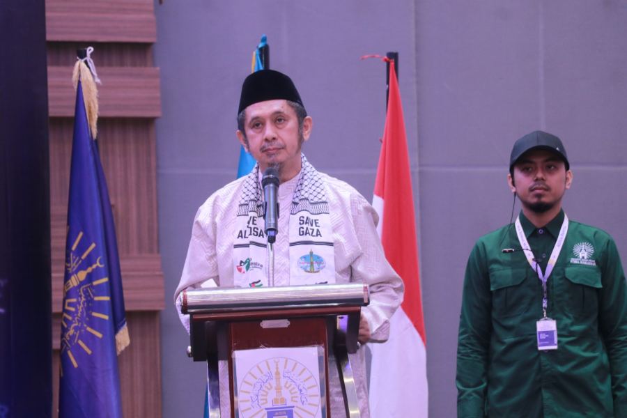 Ustaz Zaitun Bicara AI di Wisuda IAI STIBA: Jangan Alergi, Jangan Apriori