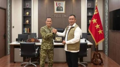 Gandeng TNI, Sinergi BULOG Salurkan Bantuan Beras Bagi 33,2 Juta Penerima
