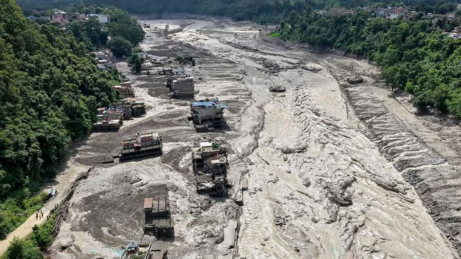 Update Banjir Bandang Nepal: Hampir 400 Orang Tewas, 1.400 Hilang