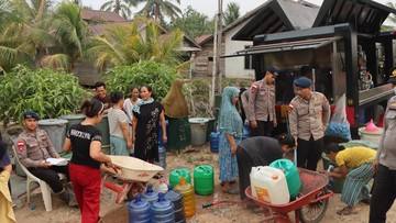 Polres Ketapang Kerahkan Mobile Water Treatment Bantu Warga Krisis Air Bersih