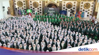 UMI Gembleng Karakter 533 Mahasiswa Baru Lewat Pesantren Kilat Padanglampe