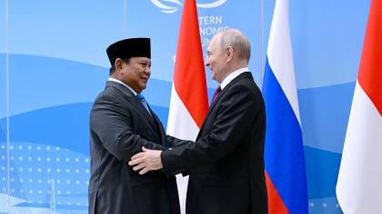 Temui Putin di Rusia, Prabowo Bahas Perminyakan hingga Kosmonautika