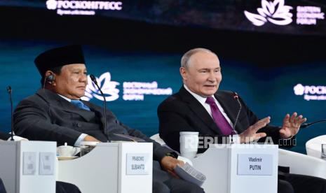 Prabowo Ingin Ada Jalur Pelayaran dan Penerbangan Langsung RI-Rusia