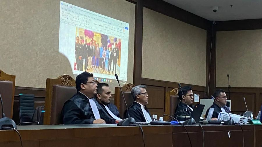 Yaqut Qoumas Pertanyakan Pertemuan Bos Maktour dengan Prabowo di Paris