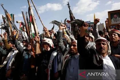 Pasukan pemerintah Yaman kirim drone serang posisi Houthi