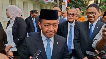 Bahlil Tunggu Perintah Prabowo Bahas RUU Migas