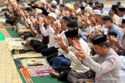 Populer, ribuan hotspot di Sumatera hingga aset eks kepala BGN disita