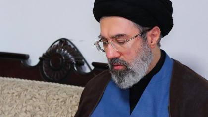 Mojtaba Khamenei Kembali Bersuara, Serukan Kurangi Pengaruh Dolar AS