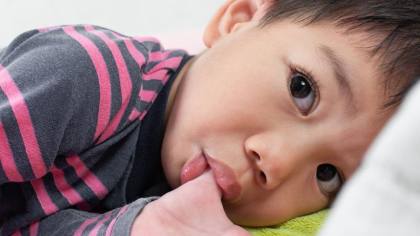 Ini 7 Cara Menghentikan Anak Emut Jempol Terus-terusan