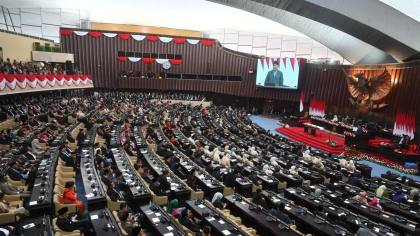 DPR Tetap Gelar Paripurna di Tengah Aksi 27 Agustus