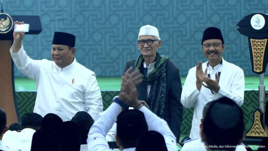 Prabowo Resmi Menerima KartaNU, Diserahkan Rais Aam KH Miftahul Achyar