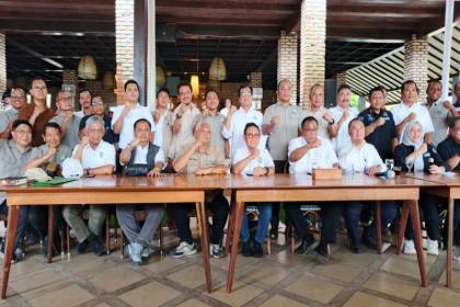 Menteri LH: Perusahan perkebunan harus bekerja sama atasi karhutla