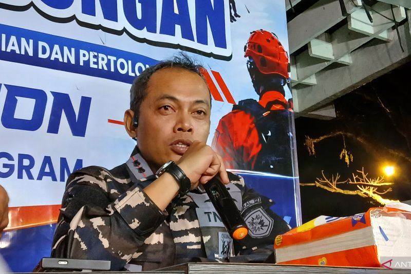 TNI AL: Temuan life jaket masih menunggu hasil identifikasi tim