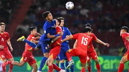Thailand 2 Kali Bunuh Diri dan Gagal Penalti saat Vietnam Juara